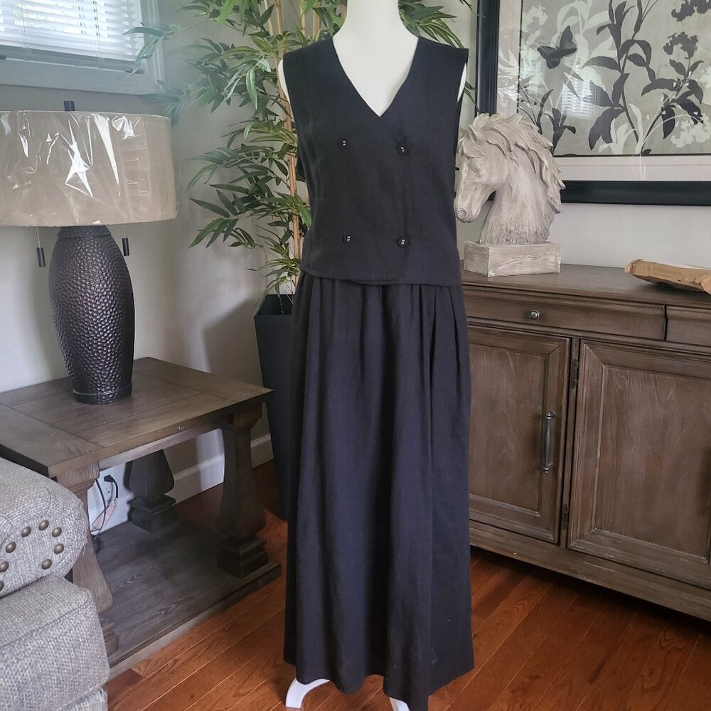 Tahari black dress size M NWOT